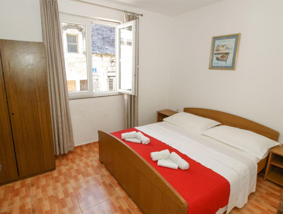 Apartmani Marija Baska Voda Luaran gambar