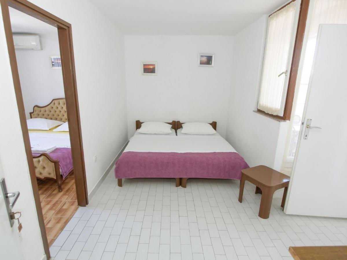 Apartmani Marija Baska Voda Luaran gambar