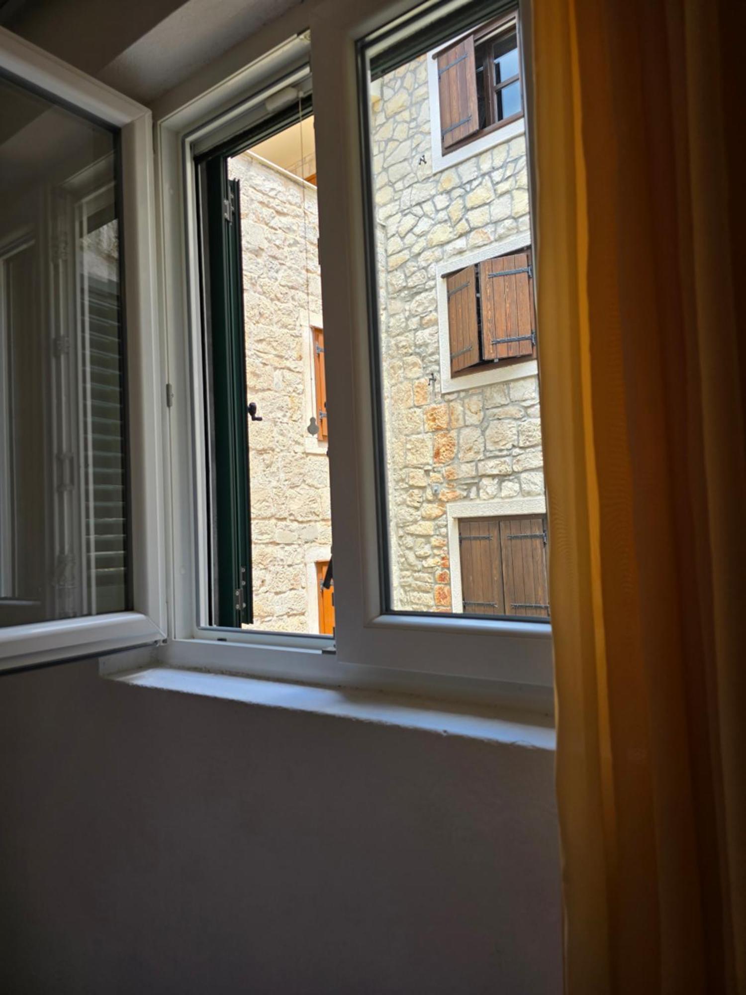 Apartmani Marija Baska Voda Luaran gambar